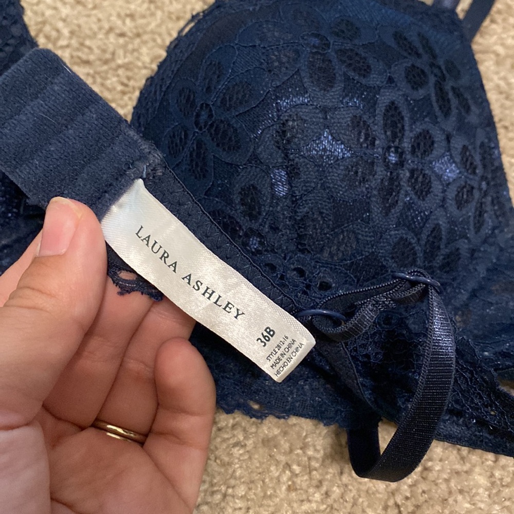 Laura Ashley Navy Blue Lace Bra - Picture 7 of 10